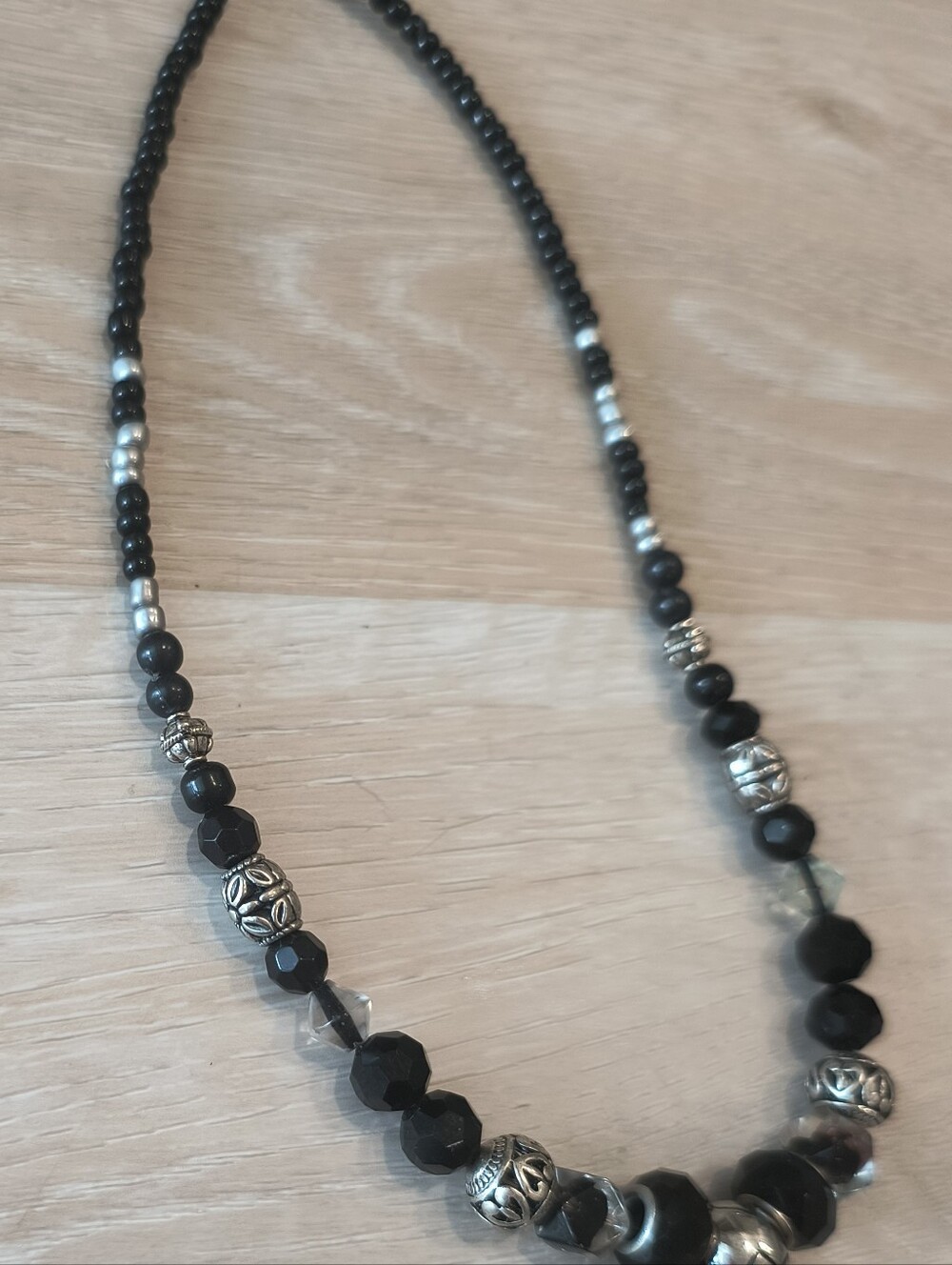 Handcrafted Beaded Necklaces Bundle - Picture 4 of 7